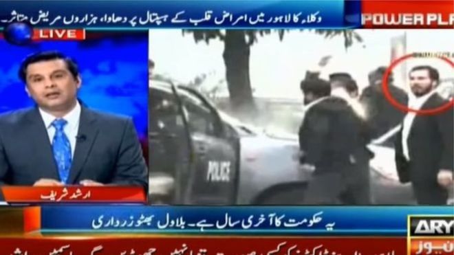 एक टीवी कार्यक्रम के वीडियो में हसन नियाज़ी