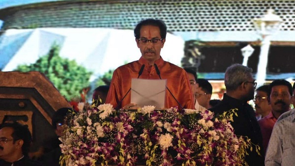 'पार्टी ने कहा- अजित को शपथ ग्रहण से दूर रखना चाहिए'