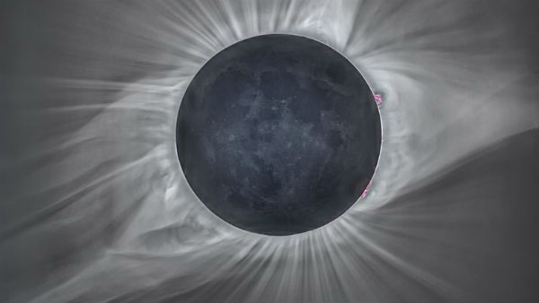  अमावस्या को लगता है ग्रहण