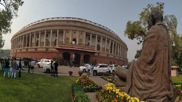 2001 में हुआ था संसद पर आतंकी हमला