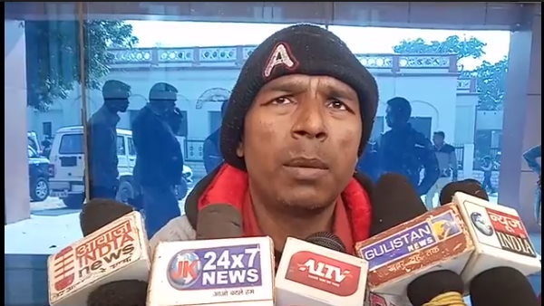 'पहले से ही 4 बेटियां हैं, अब इसे कैसे पालें'