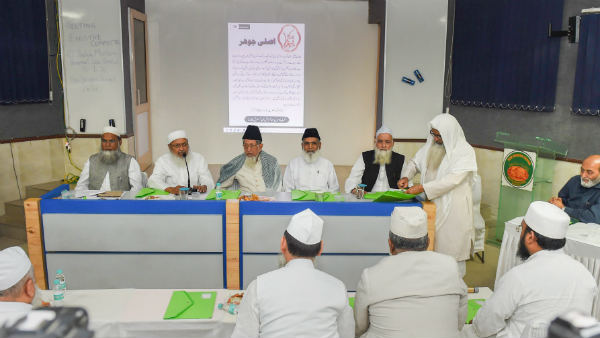 99% मुसलमान रिव्यू पिटीशन के हक में- रहमानी