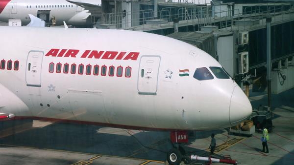 यूपी में CAA को लेकर कई जगह उग्र प्रदर्शन