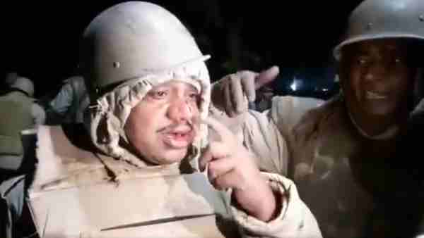 कई पुलिस हुए घायल