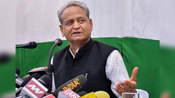'गुजरात में शराबबंदी पूरी तरह विफल रही'