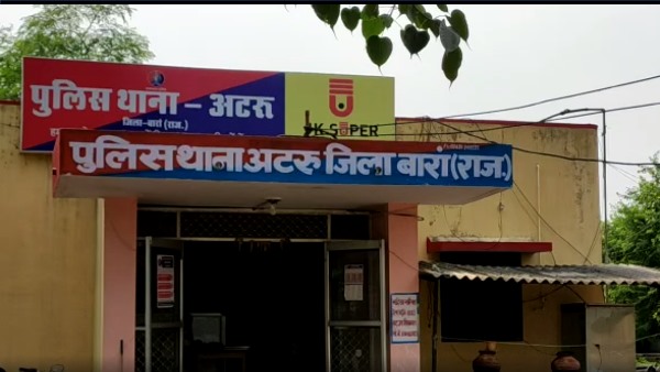  खेत में दोनों के शव