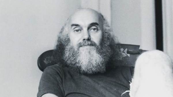 किताब 1971 में प्रकाशित हुई