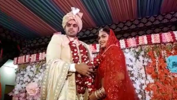 बड़ी बहन ने भी 8 फेरे लिए थे