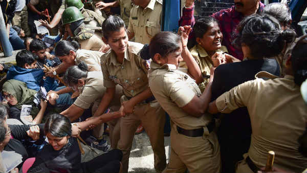 क्या क्या होती हैं पाबंदियां क्या क्या होती हैं पाबंदियां