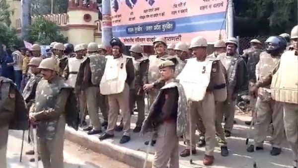 BHU students came in support of JMI students