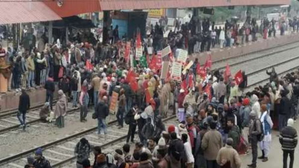 बिहार बंद में कई पार्टियां और छात्र संगठन शामिल