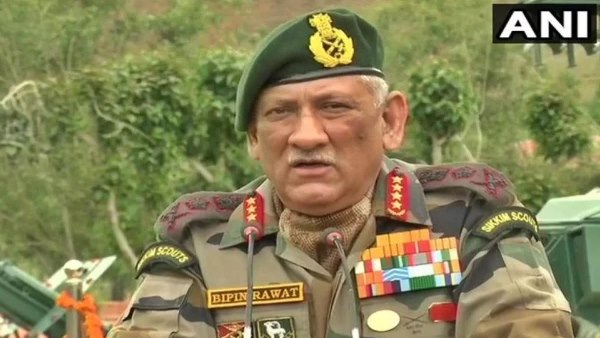 पाक ने सीमा पर बढ़ाई गतिविधियां