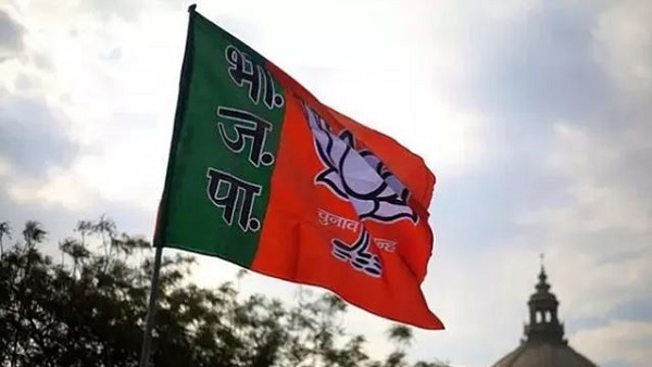 डिप्टी मेयर विजय औताड़े ने दिया इस्तीफा