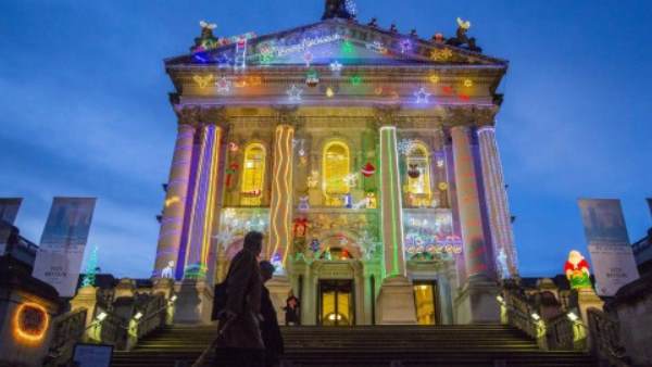 ब्रिटेन में बच्चे लिखते हैं चिट्ठी