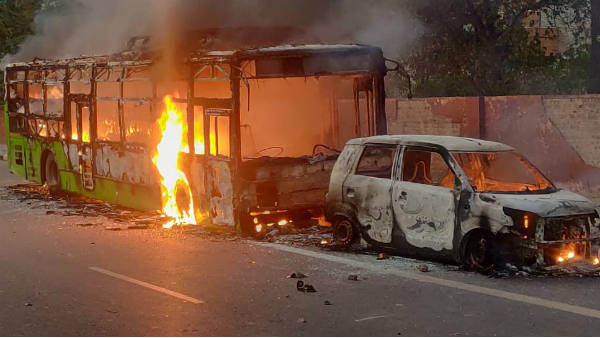 'भारतीय मुसलमान घुसपैठिए या शरणार्थी नहीं'