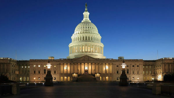 क्‍या होता है महाभियोग