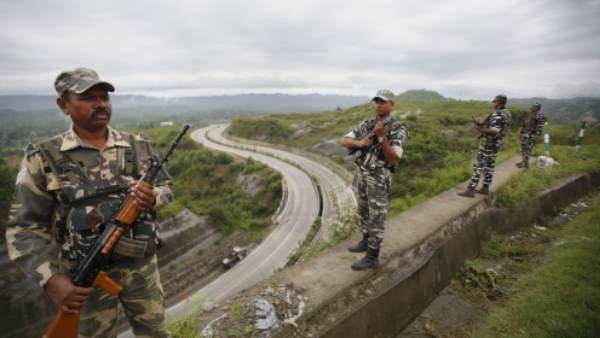 अगस्त में अनुच्छेद 370 हटा था