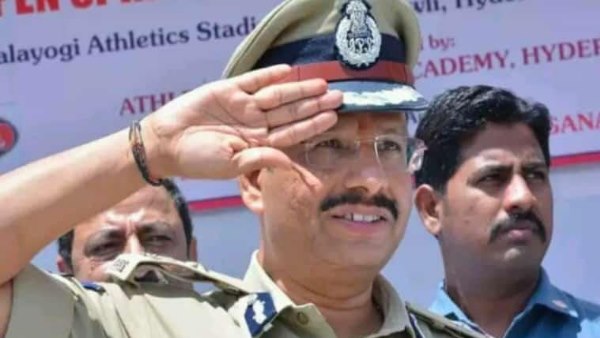 एनकाउंटर स्पेशलिस्ट कहे जाते हैं सज्जनार