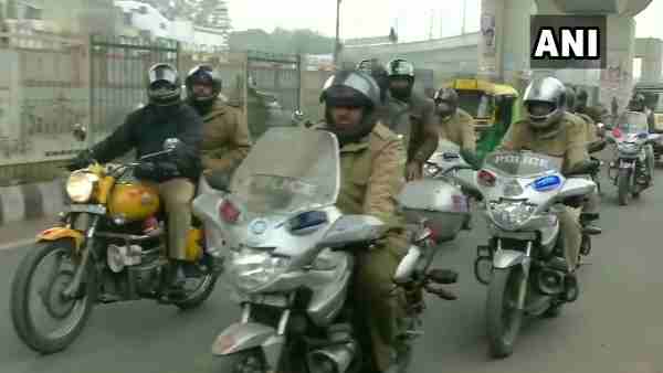 नहीं कर सकते प्रदर्शन, लगाई धारा-144