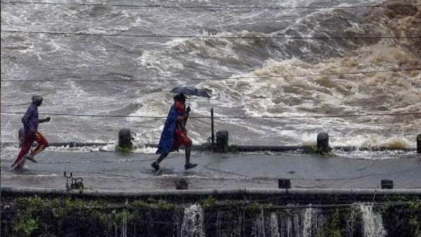 बाढ़ और सूखा बाढ़ और सूखा