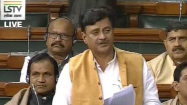 बीजेपी सांसद का दावा- विश्व की 97 प्रतिशत से भी ज्यादा भाषाएं, संस्कृत पर आधारित