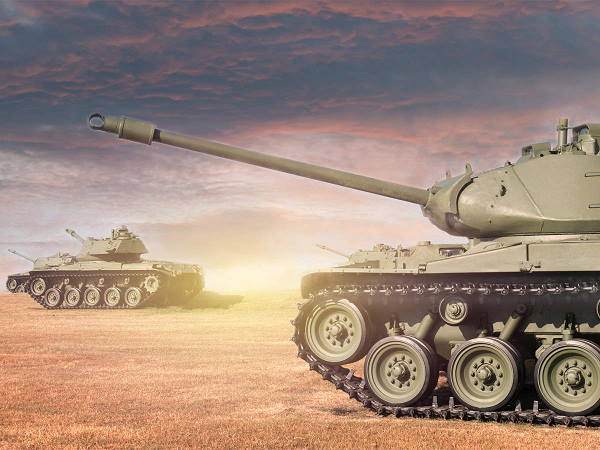 पश्चिमी मोर्चे पर सेना के संचालन की योजनाओं को परखा