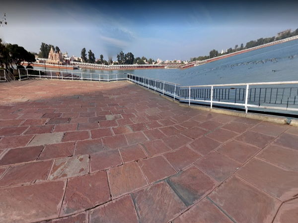 कुरुक्षेत्र में अन्य दर्शनीय स्थल भी देख सकते हैं कुरुक्षेत्र में अन्य दर्शनीय स्थल भी देख सकते हैं