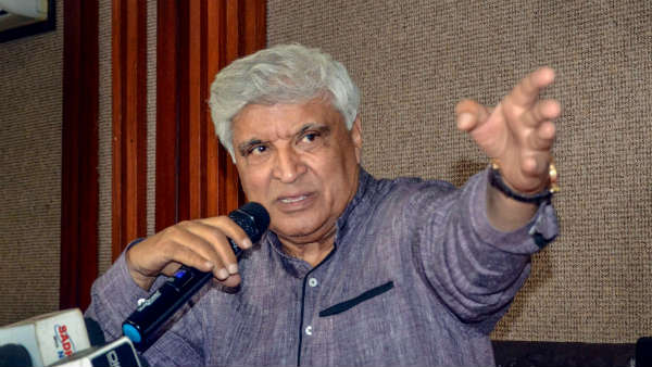 Javed Akhtar angry at the removal of the statue of jesus Christ from the crane Javed Akhtar angry at the removal of the statue of jesus Christ from the crane