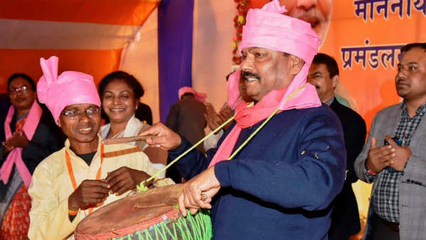 जलमार्ग और हवाई मार्ग का विस्तार