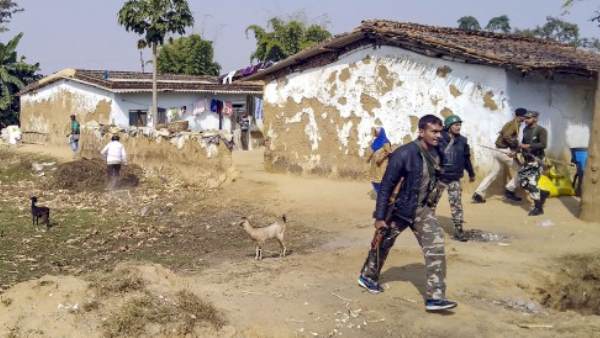 झारखंड पुलिस के अतिरिक्त महानिदेशक ने आरोप खारिज किए