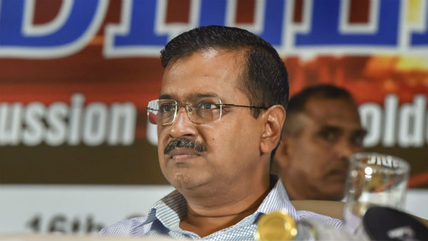 60 बनाम 10 के डर से चुप हैं केजरीवाल?