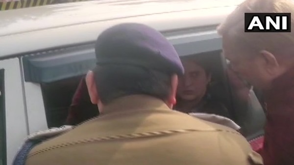 बिजनौर में पीड़ित परिवारों से मिली थीं प्रियंका गांधी