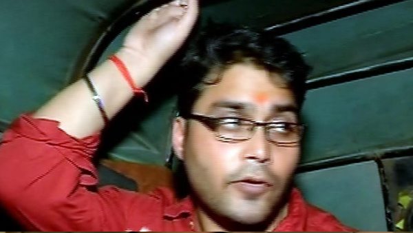 अवनींद्र को निर्भया को ना बचा पाने का अफसोस- पिता