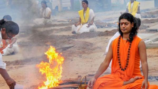 कोर्ट के बारे में क्या कहा? कोर्ट के बारे में क्या कहा?