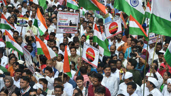 एनआरसी की आशंका में विरोध 