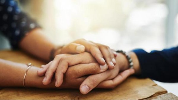 परिवार से बगावत कर किया था प्रेम विवाह