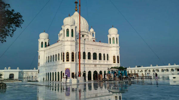 पाकिस्तान क्यों दिखा रहा है इतनी दरियादिली?