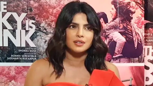 CAA पर प्रियंका चोपड़ा ने दिया ये बयान CAA पर प्रियंका चोपड़ा ने दिया ये बयान