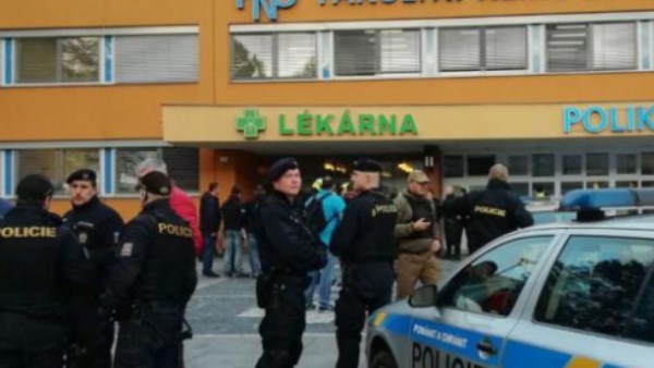 Ostrava shooting, Gunman shoots six Czech hospital, Ostrava,Czech, shooting, ऑस्ट्रावा, चेक गणराज्य Ostrava shooting, Gunman shoots six Czech hospital, Ostrava,Czech, shooting, ऑस्ट्रावा, चेक गणराज्य