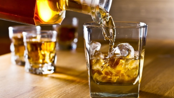 समझाया पर नहीं मानी 