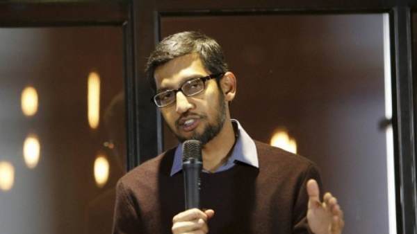 2015 में एल्फाबेट को होल्डिंग कंपनी बनाया