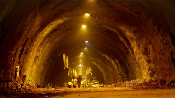 चीन से सटे सीमावर्ती इलाकों में 4 नई सुरंग बनेगी