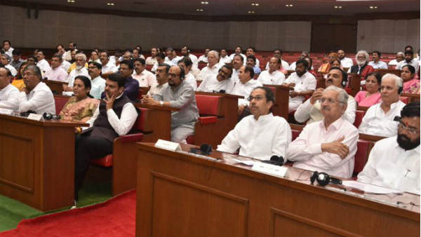 भाजपा पर दोहरे मापदंड अपनाने का आरोप