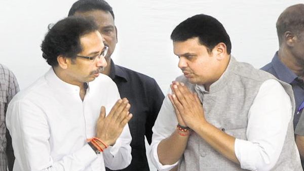 पहले फडणवीस रहते थे बंगले में