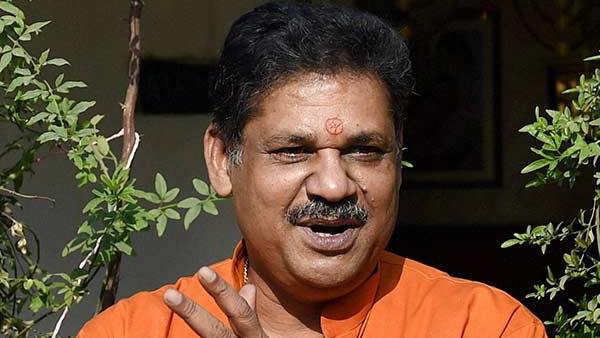  दिल्ली ने ही बनाया क्रिकेटर और नेता