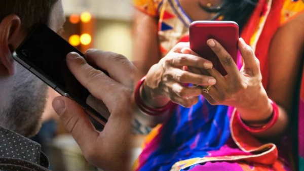 धमकाकर निकलवाए पैसे