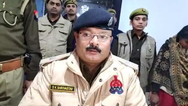 प्रेमिका को पति ने प्रेम संबंध के चलते छोड़ दिया था