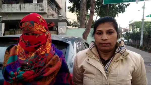 पुलिस ने दोनों को किया गिरफ्तार