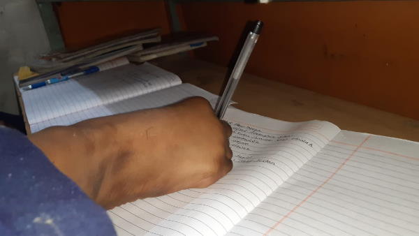 Abu of Etawah works with his legs inspirational story Abu of Etawah works with his legs inspirational story