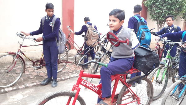 Abu of Etawah works with his legs inspirational story Abu of Etawah works with his legs inspirational story